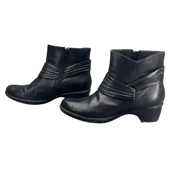 Clarks Bendables Black Leather Side Zipper Ankle Heeled Booties Women 9 - Picture 3 of 8